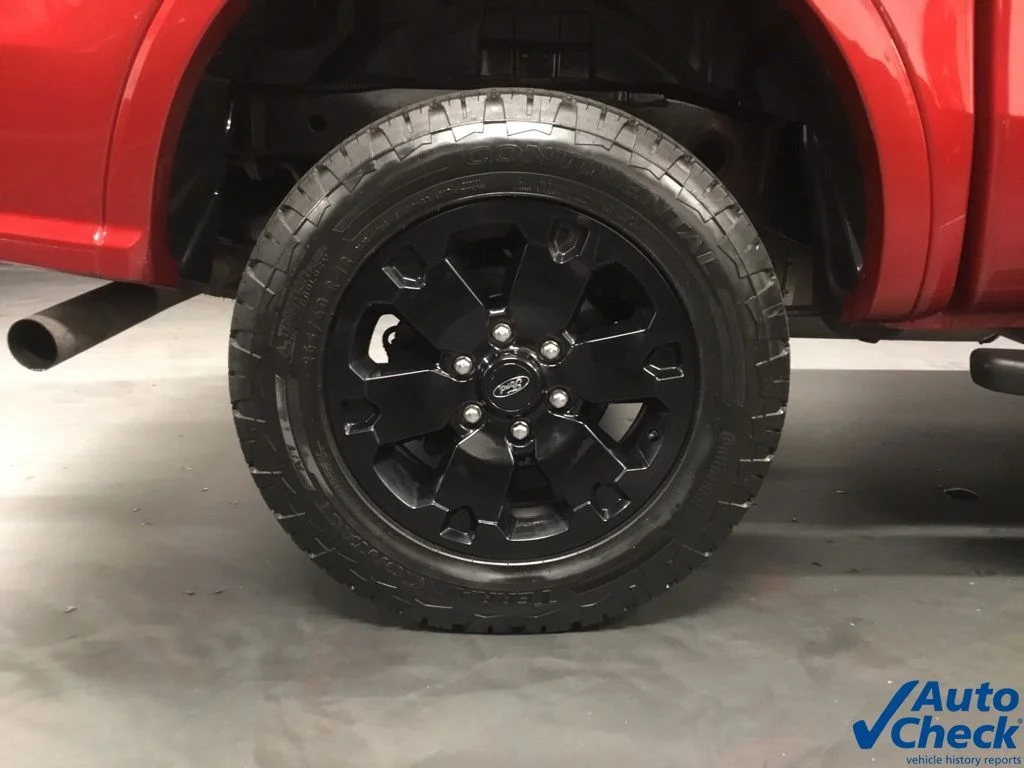 Used 2020 Red Ford XLT image 25