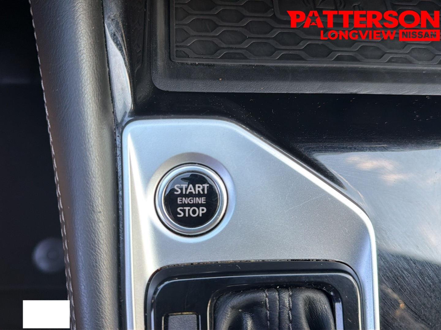 Used 2025 Gun Metallic Nissan SL image 13