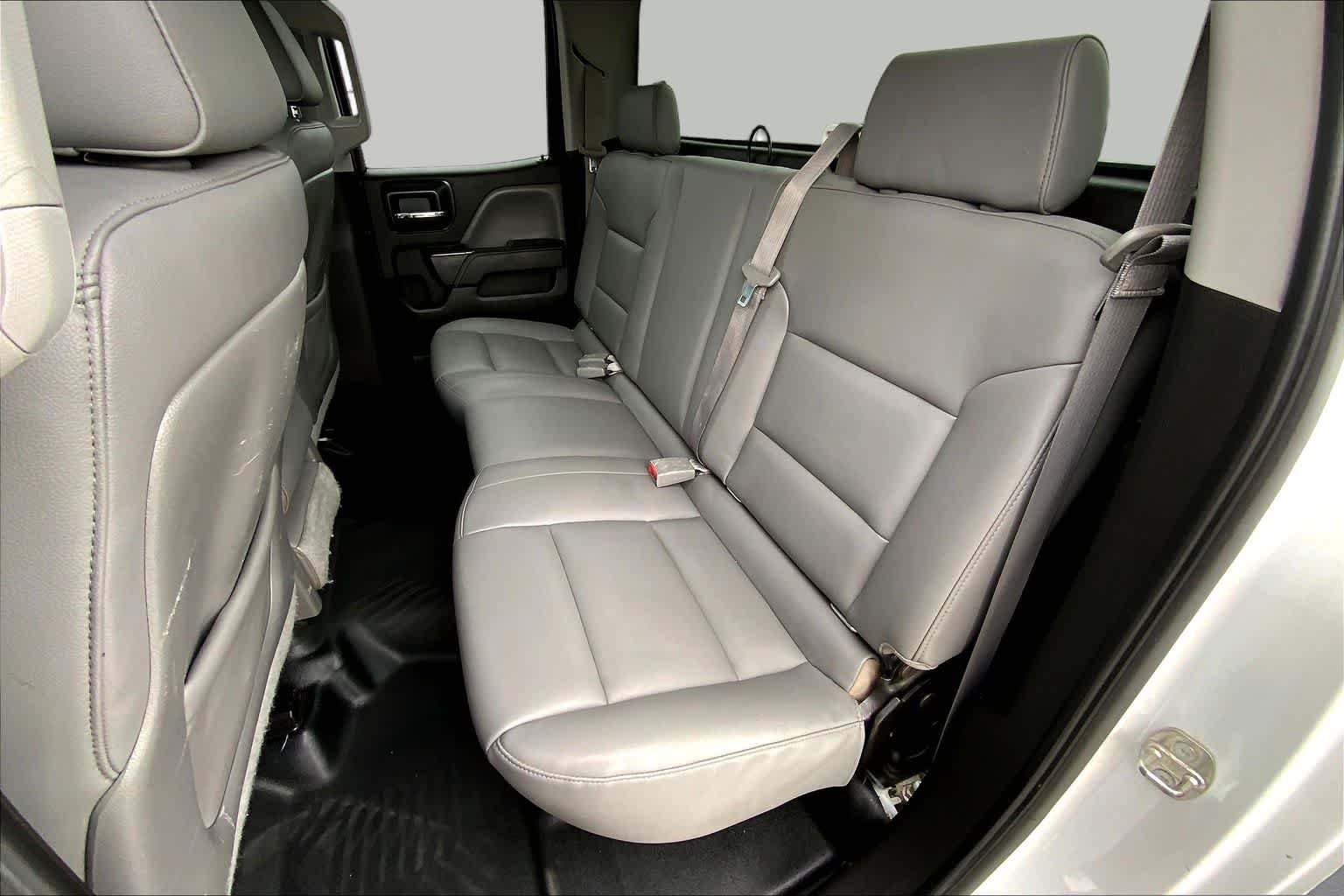 Used 2015 Summit White Chevrolet Work Truck image 20