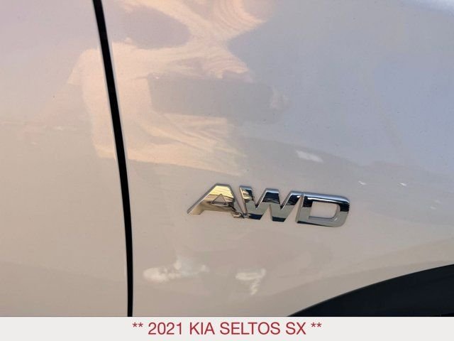 Certified Used 2021 White Kia SX image 9