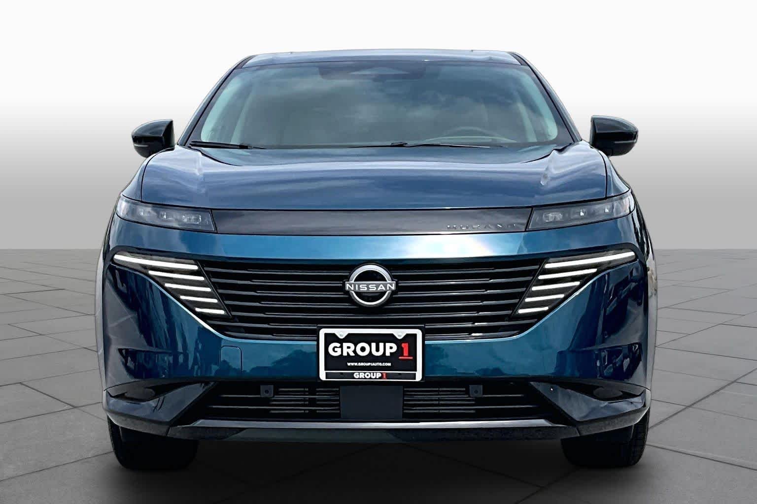 Used 2026 Aurora Blue Pearl Metallic/Super Black Nissan Platinum image 4