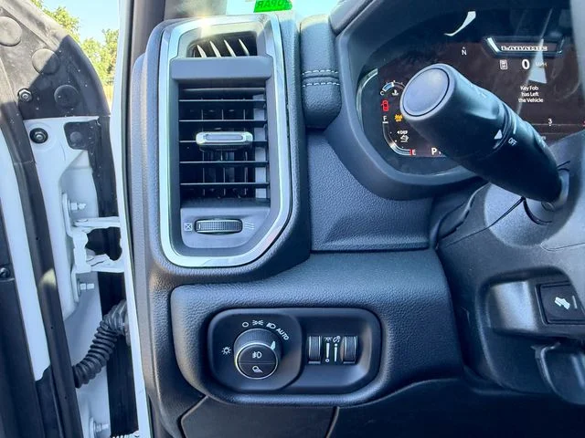 New 2026 Bright White Clear-Coat Exterior Paint RAM Laramie image 21