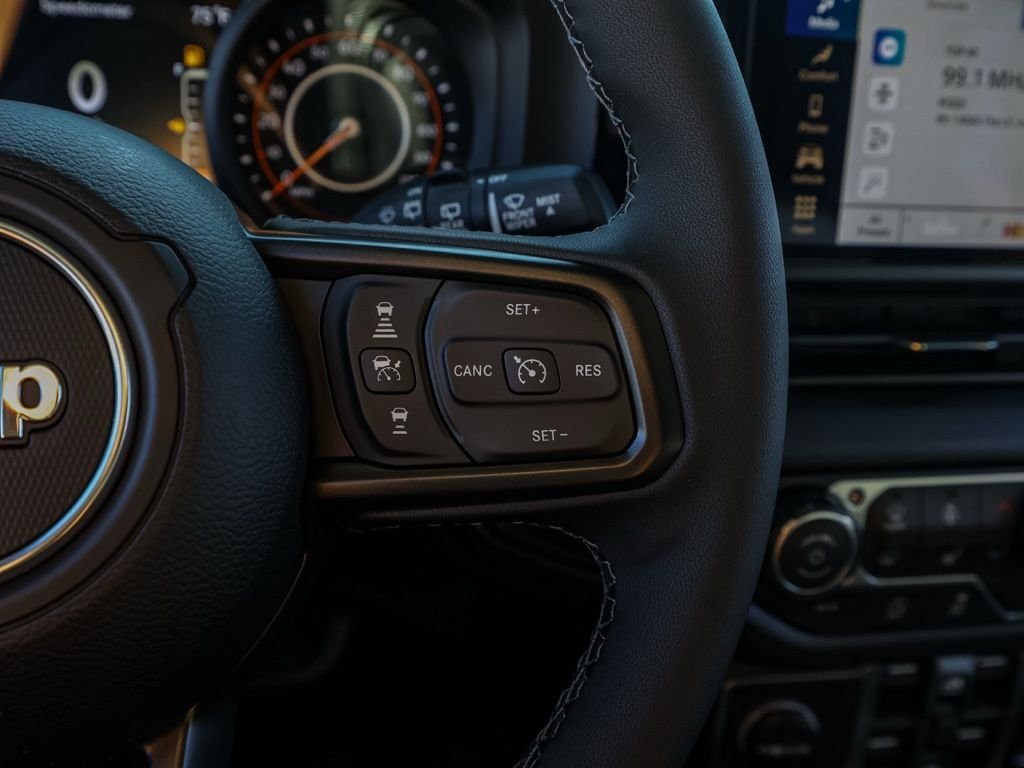 New 2026 Bright White Clear-Coat Exterior Paint Jeep Willys image 25