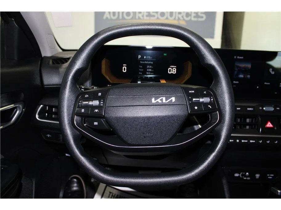 Used 2025 Interstellar Gray Kia LXS image 26