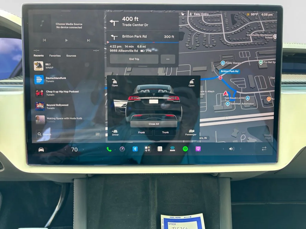 Used 2022 White Tesla Plaid image 12