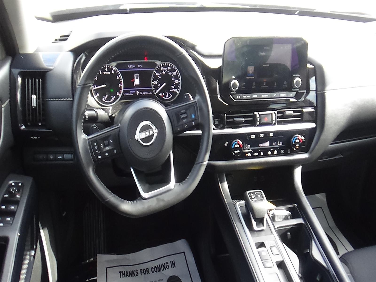 Used 2025 Super Black (kh3) Nissan SV image 12