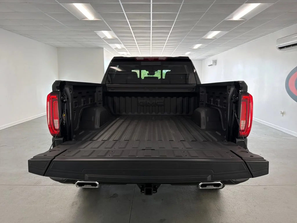 New 2026 Onyx Black GMC AT4 image 8