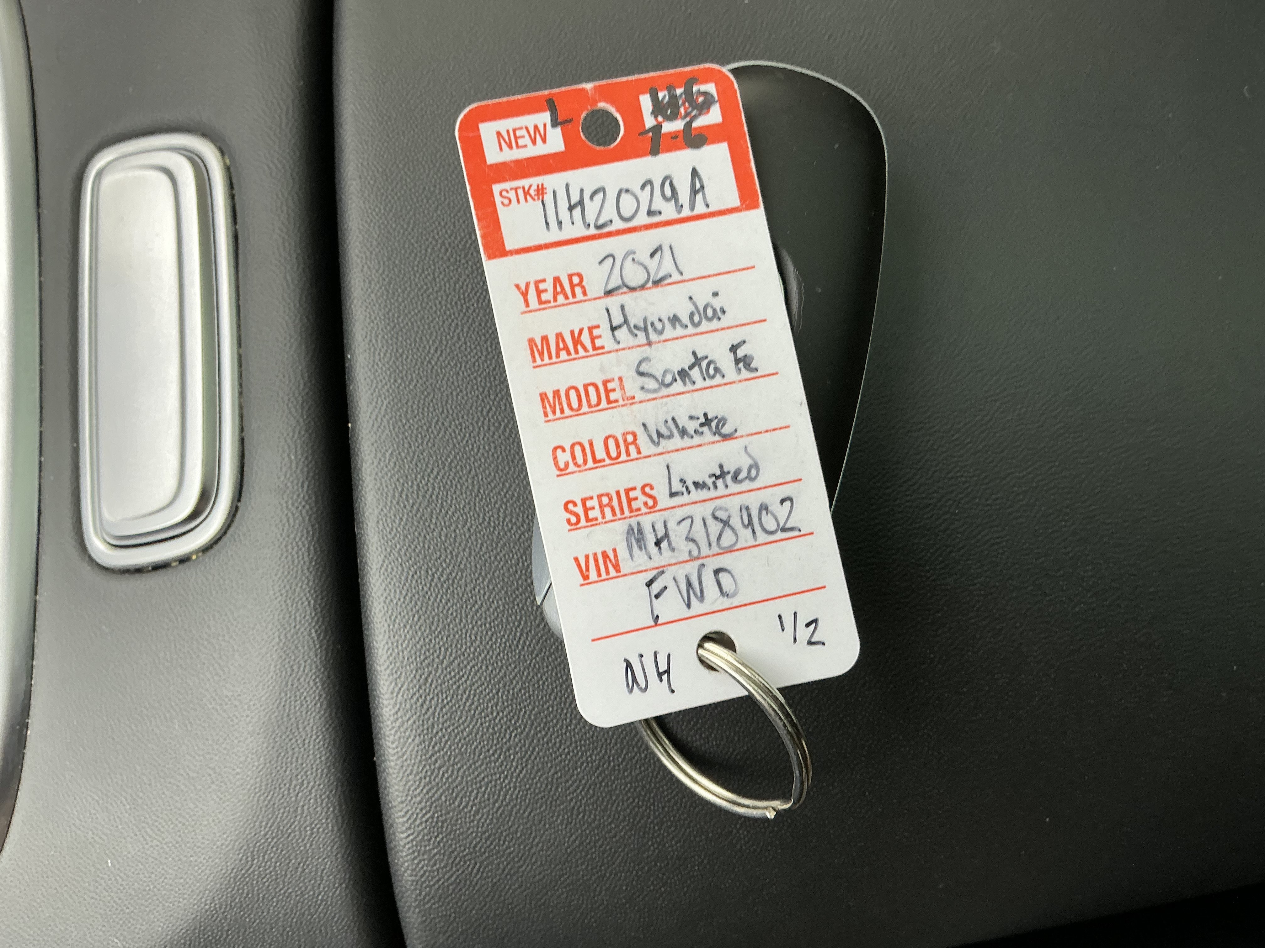 Used 2021 Quartz White Hyundai Limited image 8
