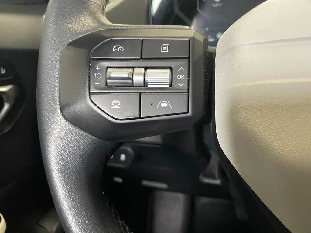 Used 2025 Black Kia GT-Line image 13