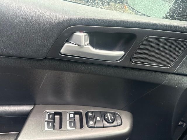 Used 2021 Black Kia LX image 12