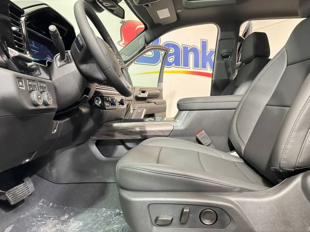 2026 Chevrolet Silverado 2500 HD LTZ - Photo 10