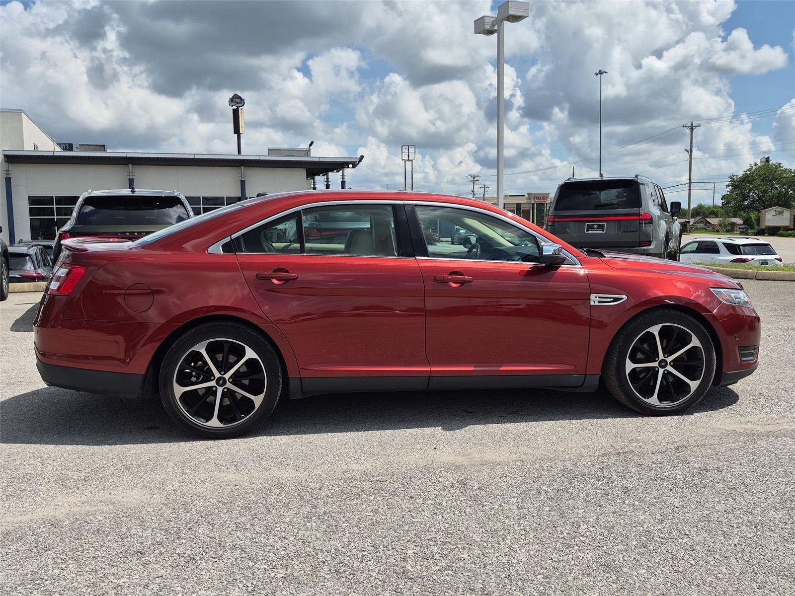 Used 2014 Sunset Metallic Ford Limited image 6
