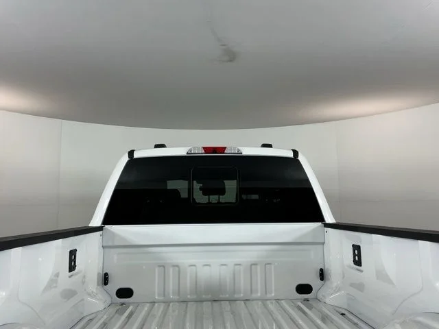 New 2026 Star White Metallic Tri-Coat Ford Lariat image 10