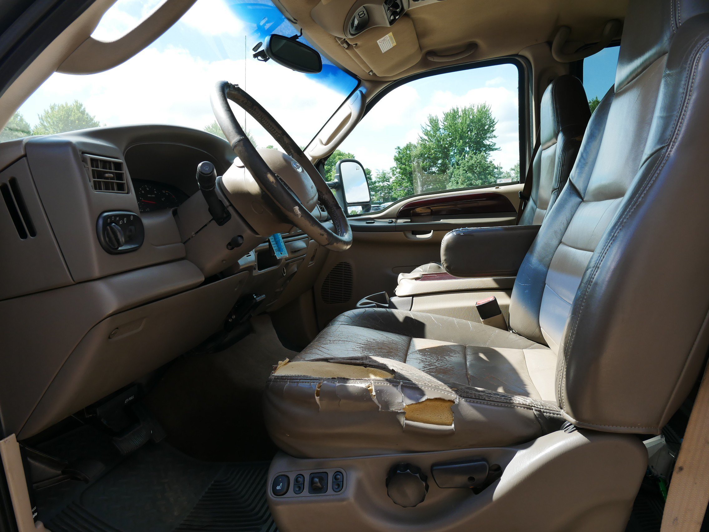 Used 2003 Green Ford Eddie Bauer image 10