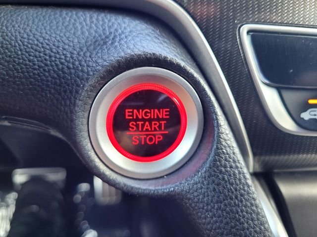 Used 2018  Honda Sport image 16