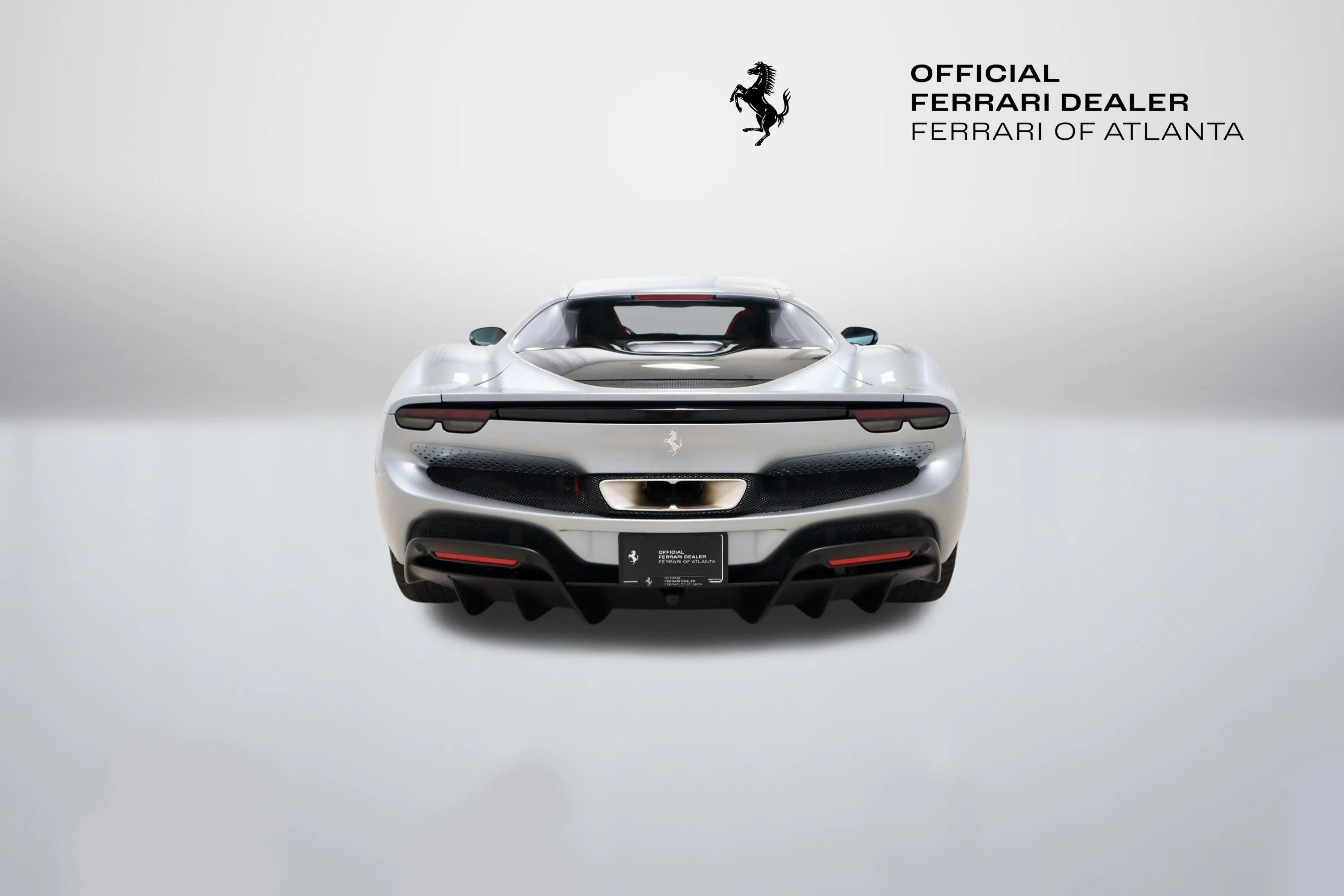Certified Used 2024 Grigio Titanio Metall Ferrari  image 4