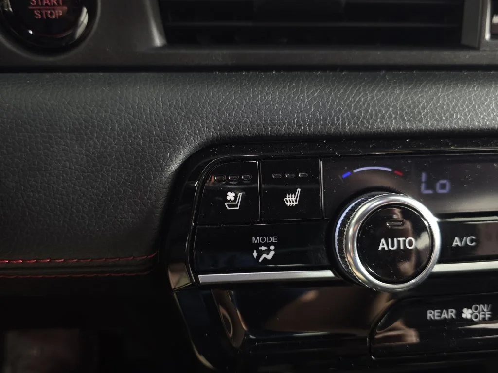 2025 Honda Pilot Black Edition - Photo 51