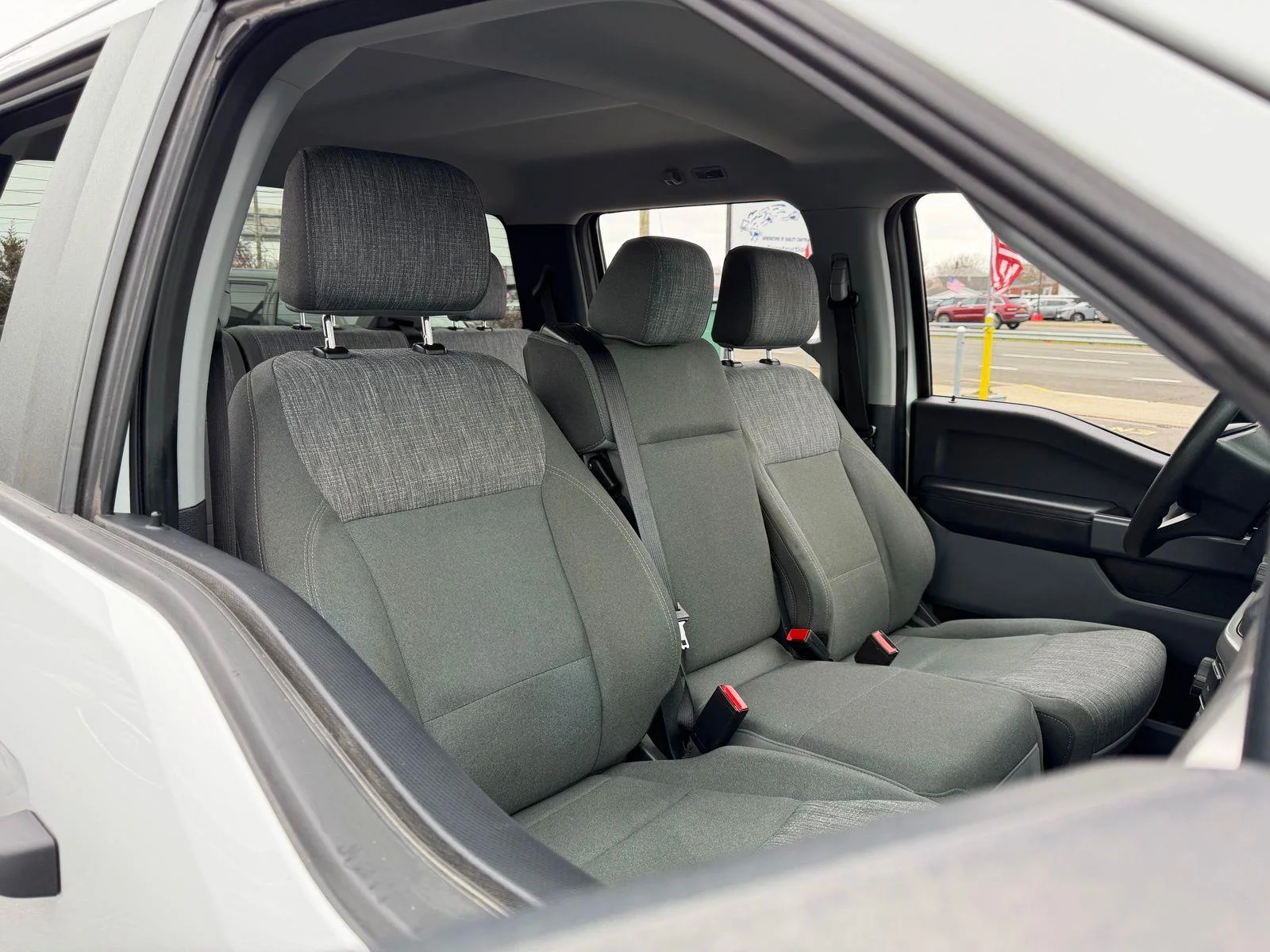 2022 Ford F-150 XLT - Photo 12
