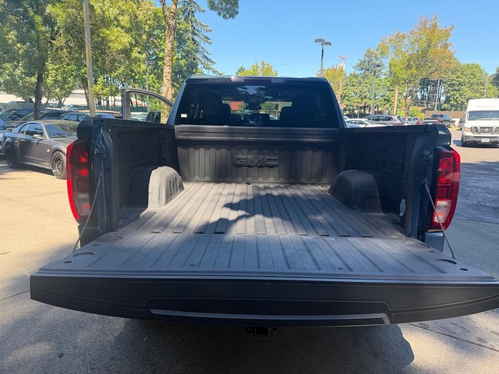 Used 2024 Blue GMC Elevation image 21