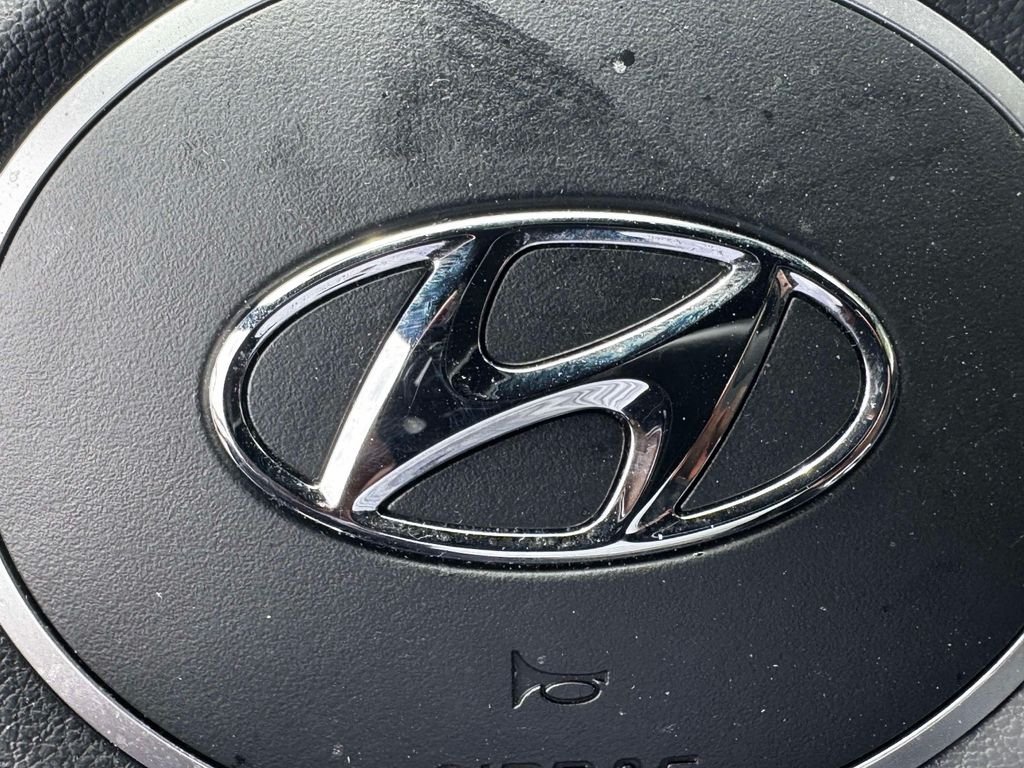 Used 2024 Silver Hyundai XRT image 31