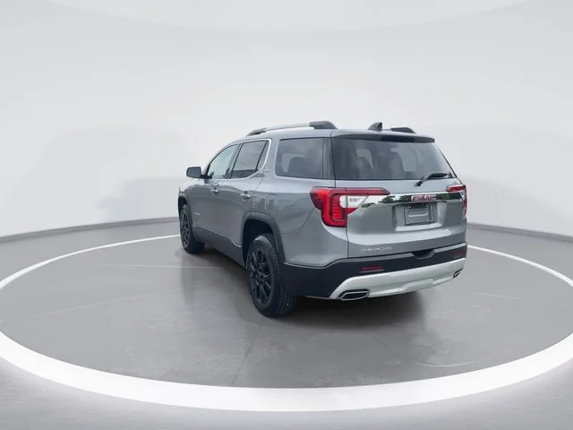 Used 2023 Silver GMC SLT image 6
