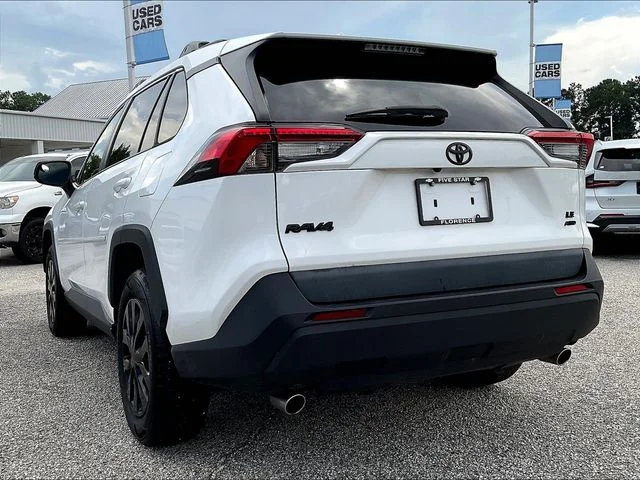 Used 2021 White Toyota LE image 6