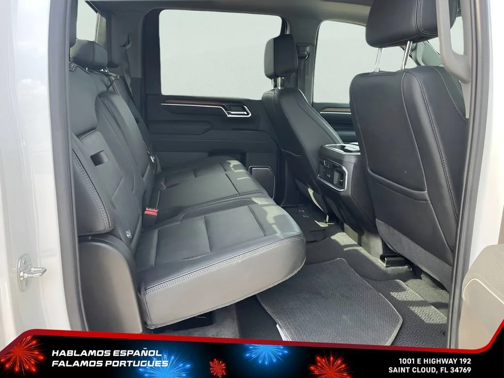 Used 2025 Summit White GMC Denali image 18