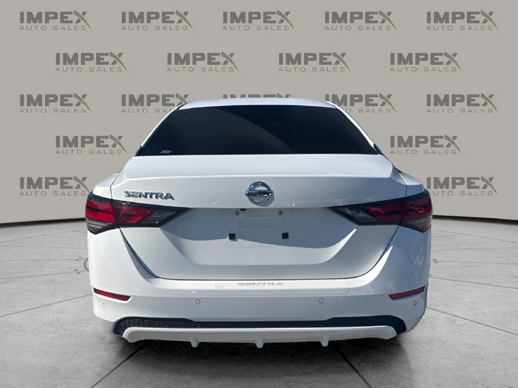 Used 2021 White Nissan S image 4