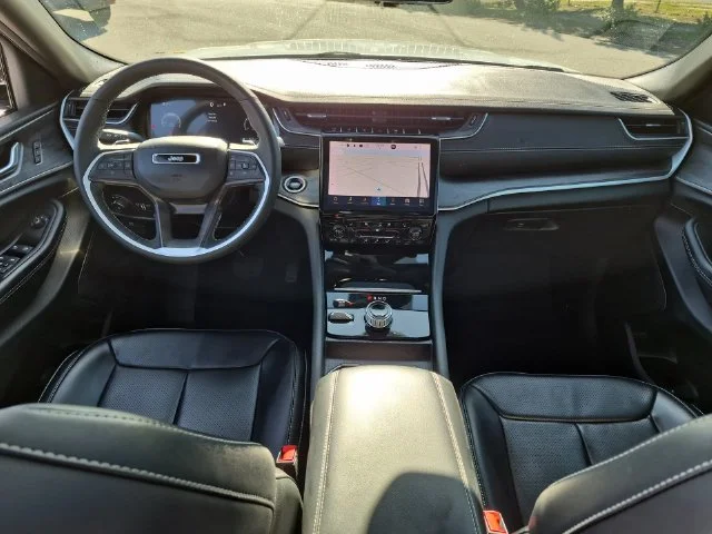 Used 2025 White Jeep Limited image 33