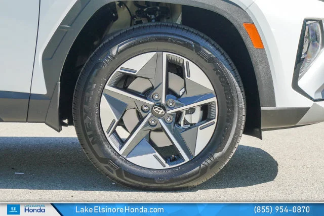 Used 2026 White Pearl Hyundai SEL image 8
