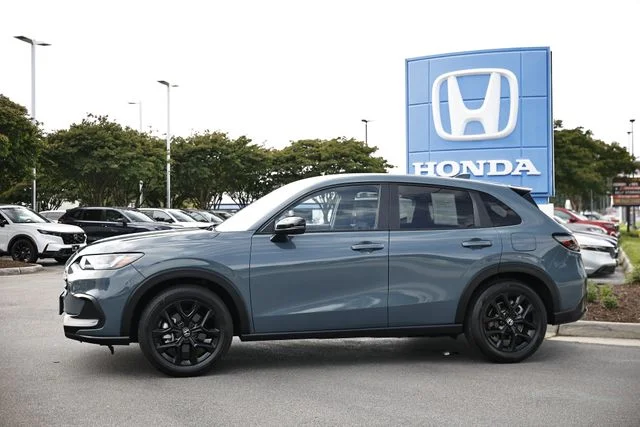 Used 2025 Nordic Forest Pearl Honda Sport image 4
