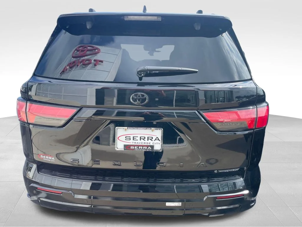 2026 Toyota Sequoia Platinum - Photo 6