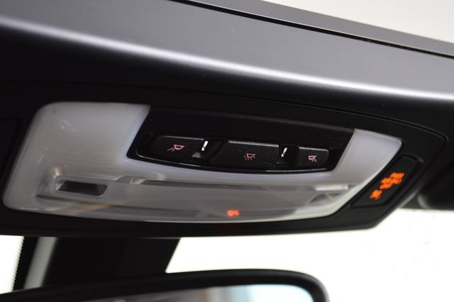 Used 2016 Silver BMW xDrive image 44
