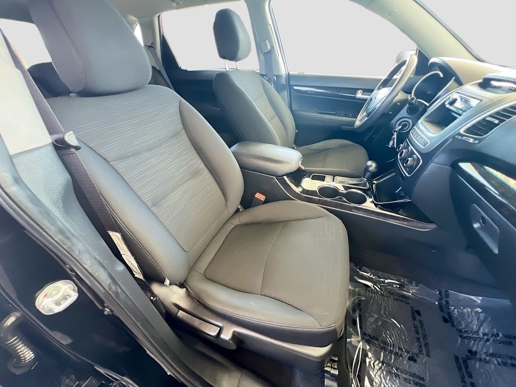Used 2014 Ebony Black Kia LX image 24