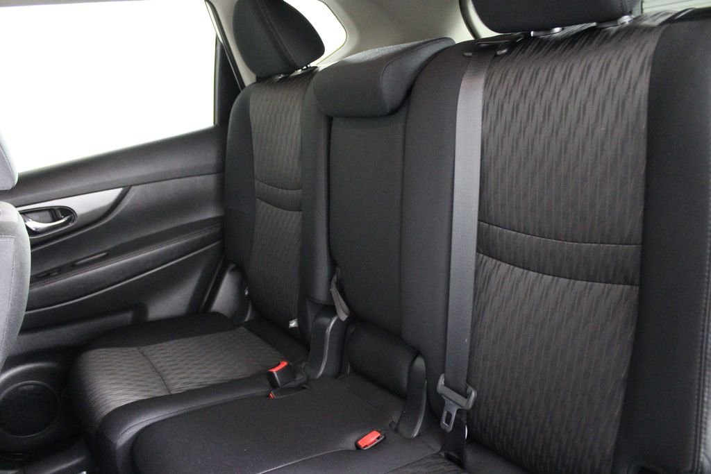 2019 Nissan Rogue S - Photo 19