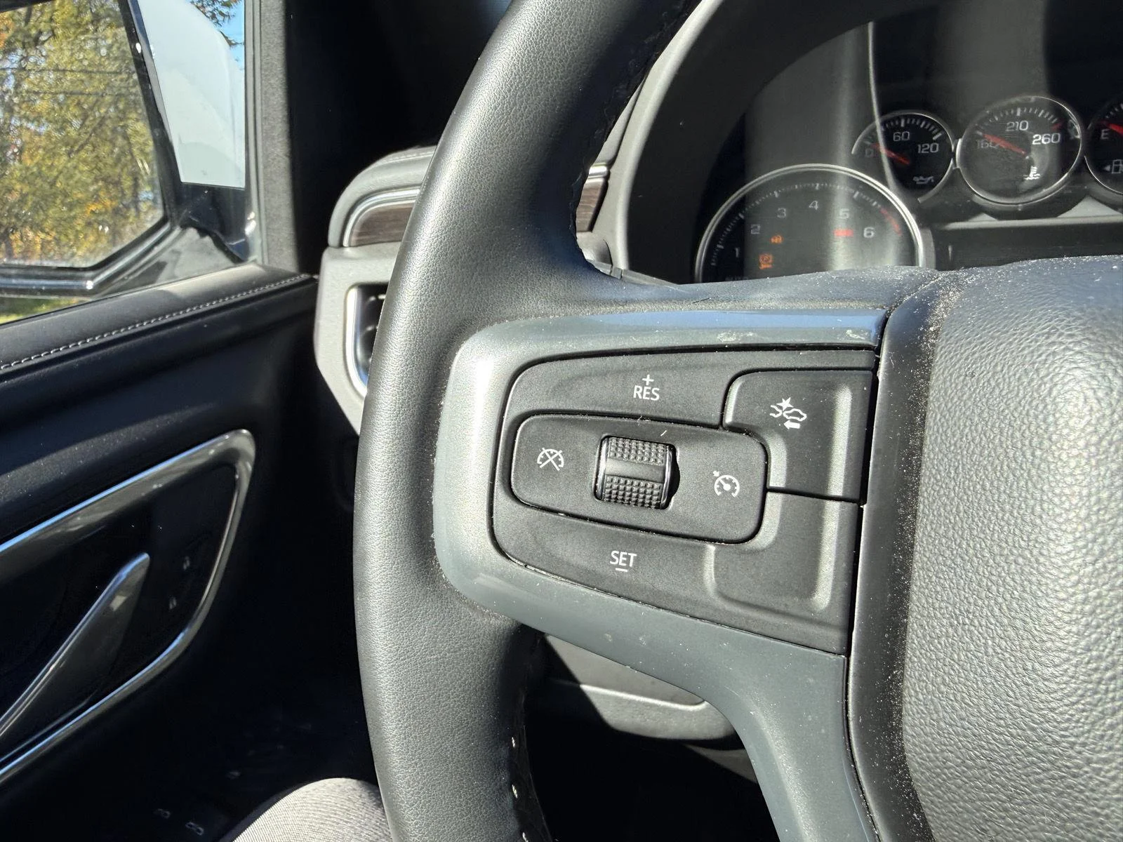 Used 2024 Summit White Chevrolet LS image 15