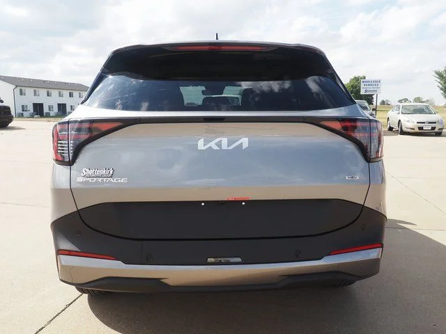 2026 Kia Sportage LX Hybrid - Photo 13