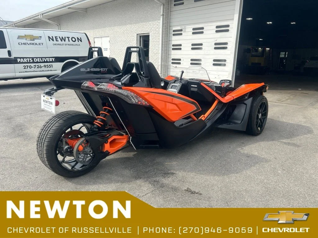 Used 2017  Polaris SLR image 8