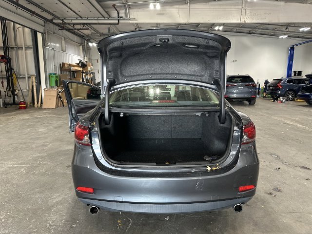 Used 2016 Gray Mazda i Grand Touring image 25