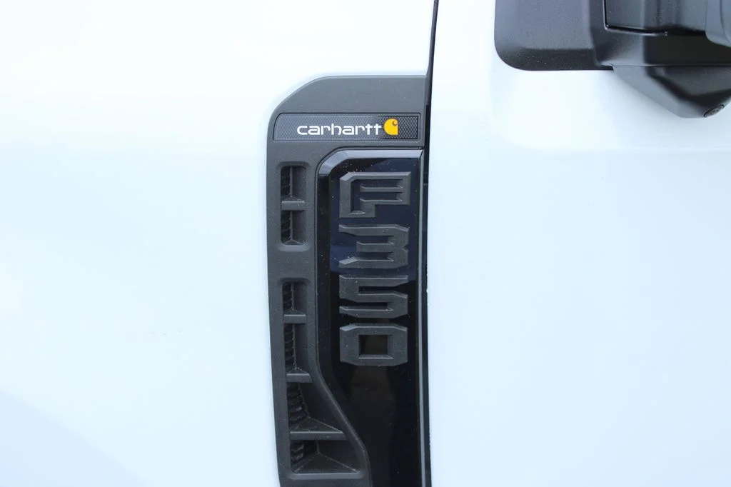 New 2027 Oxford White Ford F-350® XLT image 7