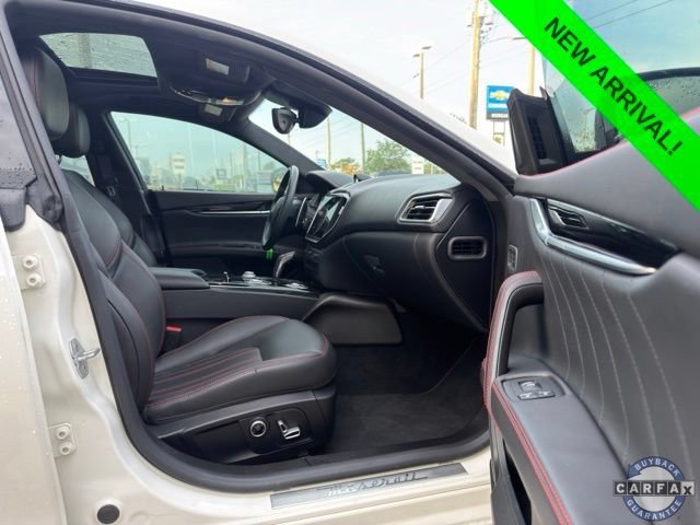 Certified Used 2023 White Maserati Modena image 9