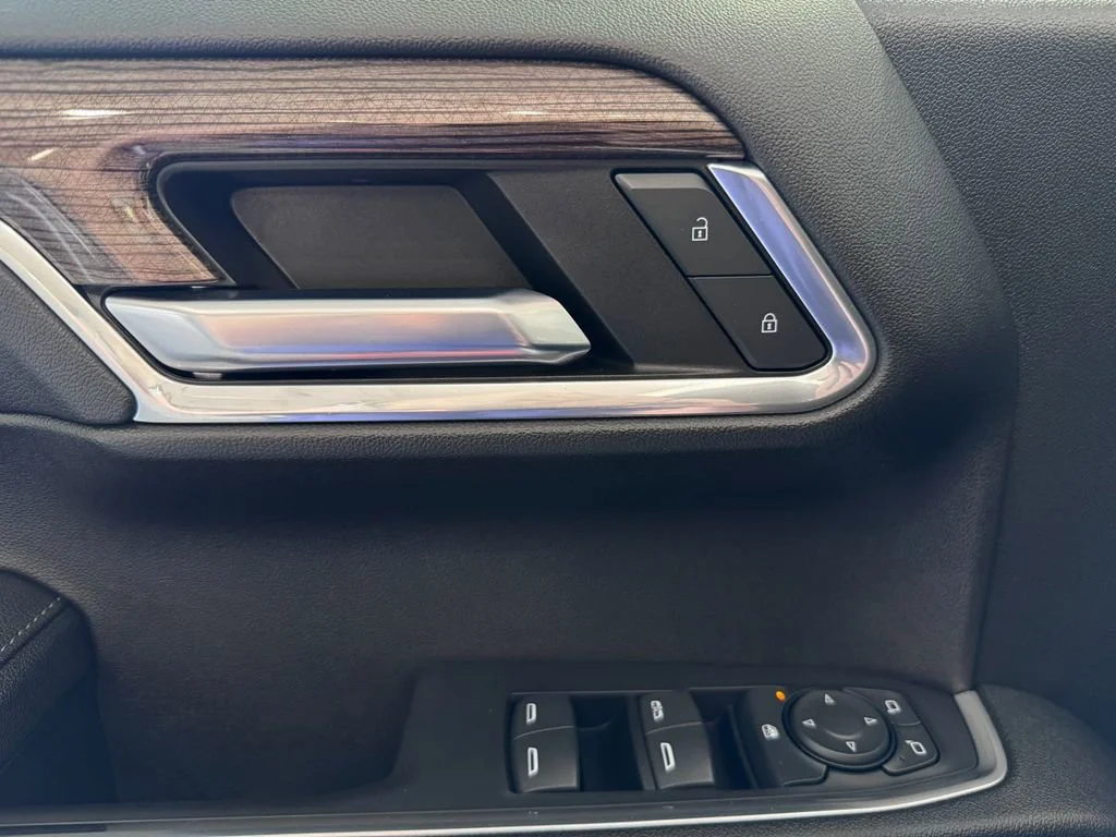 2023 Chevrolet Silverado 1500 RST - Photo 25