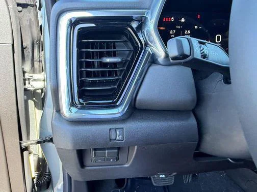 New 2026 Sterling Metallic GMC Elevation image 20