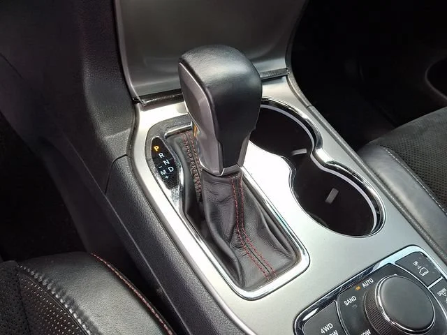 Used 2017 Red Jeep Trailhawk image 16