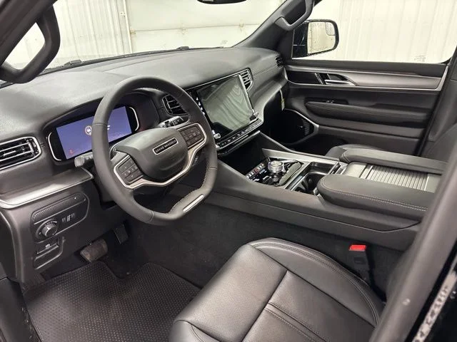New 2026 High Gloss Black Exterior Paint Jeep Limited Altitude image 8