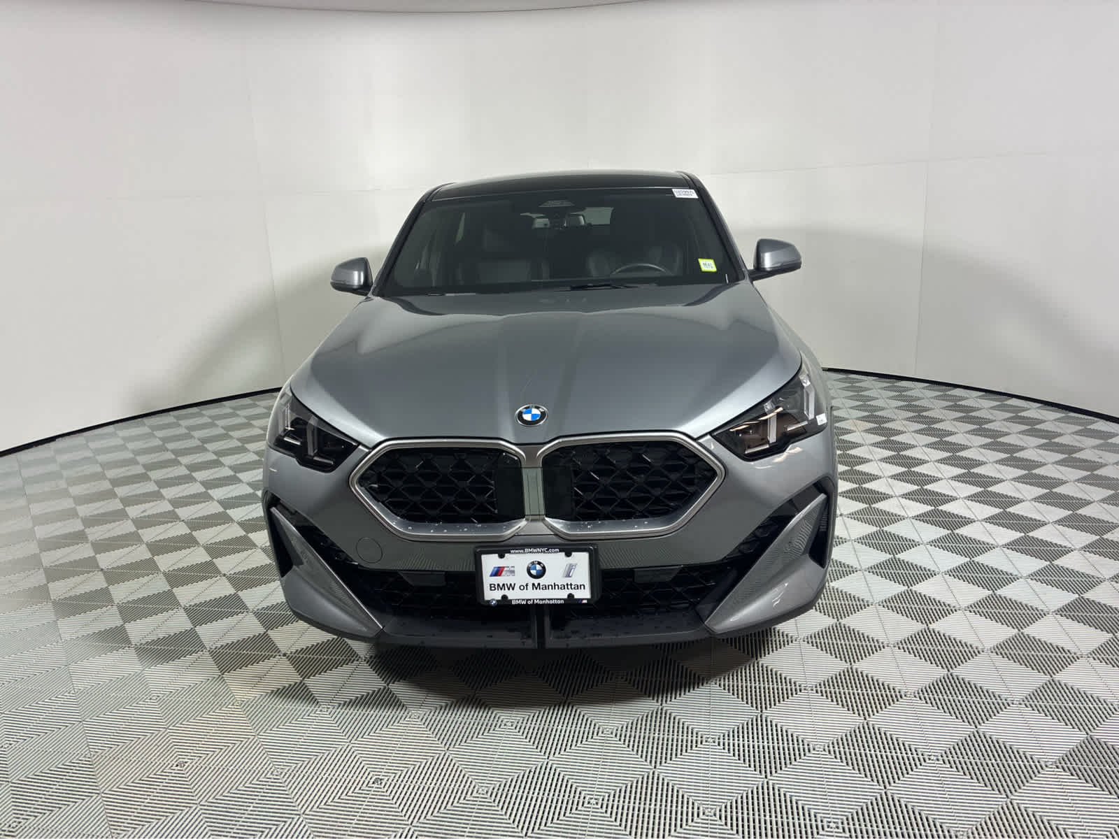 Used 2026 Skyscraper Grey Metallic BMW xDrive28i image 6