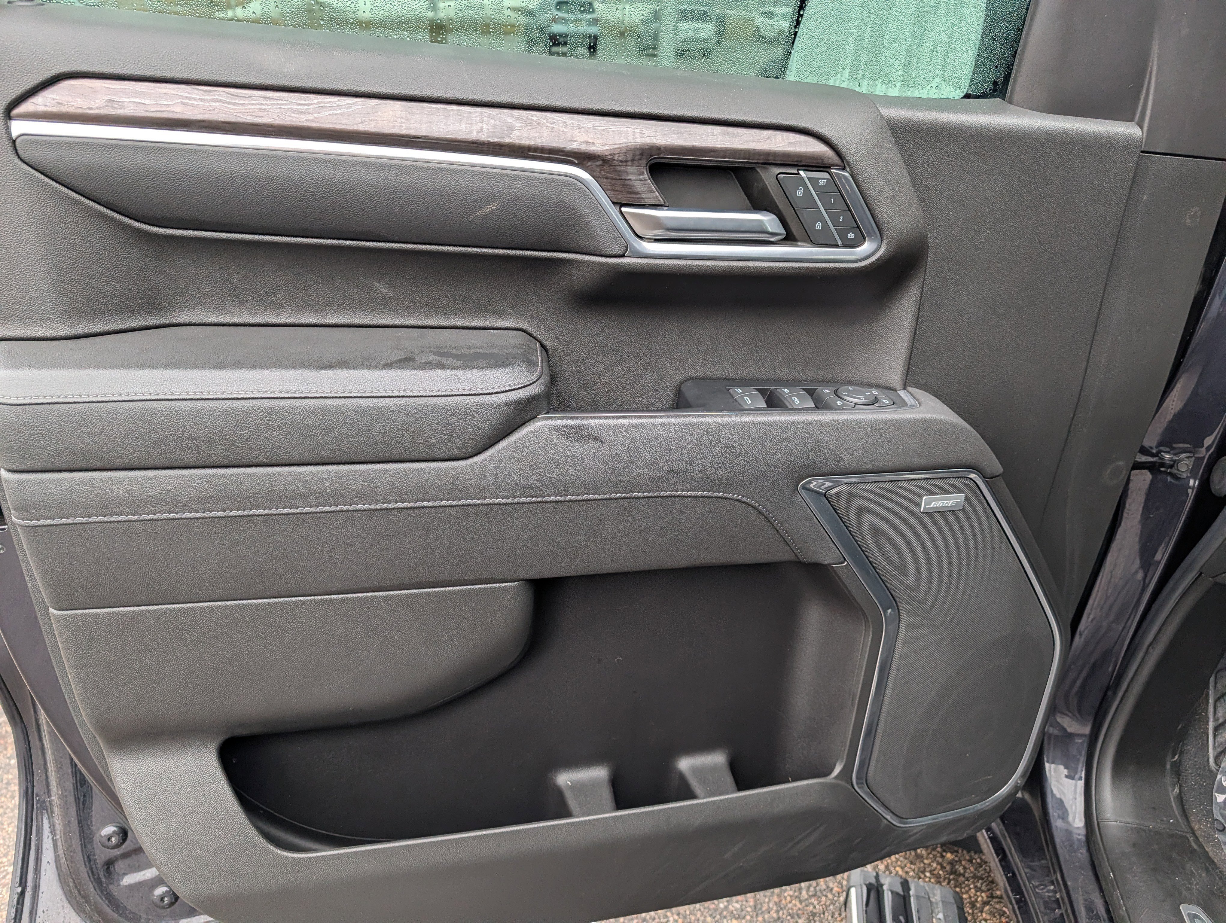 2022 Chevrolet Silverado 1500 LTZ - Photo 22