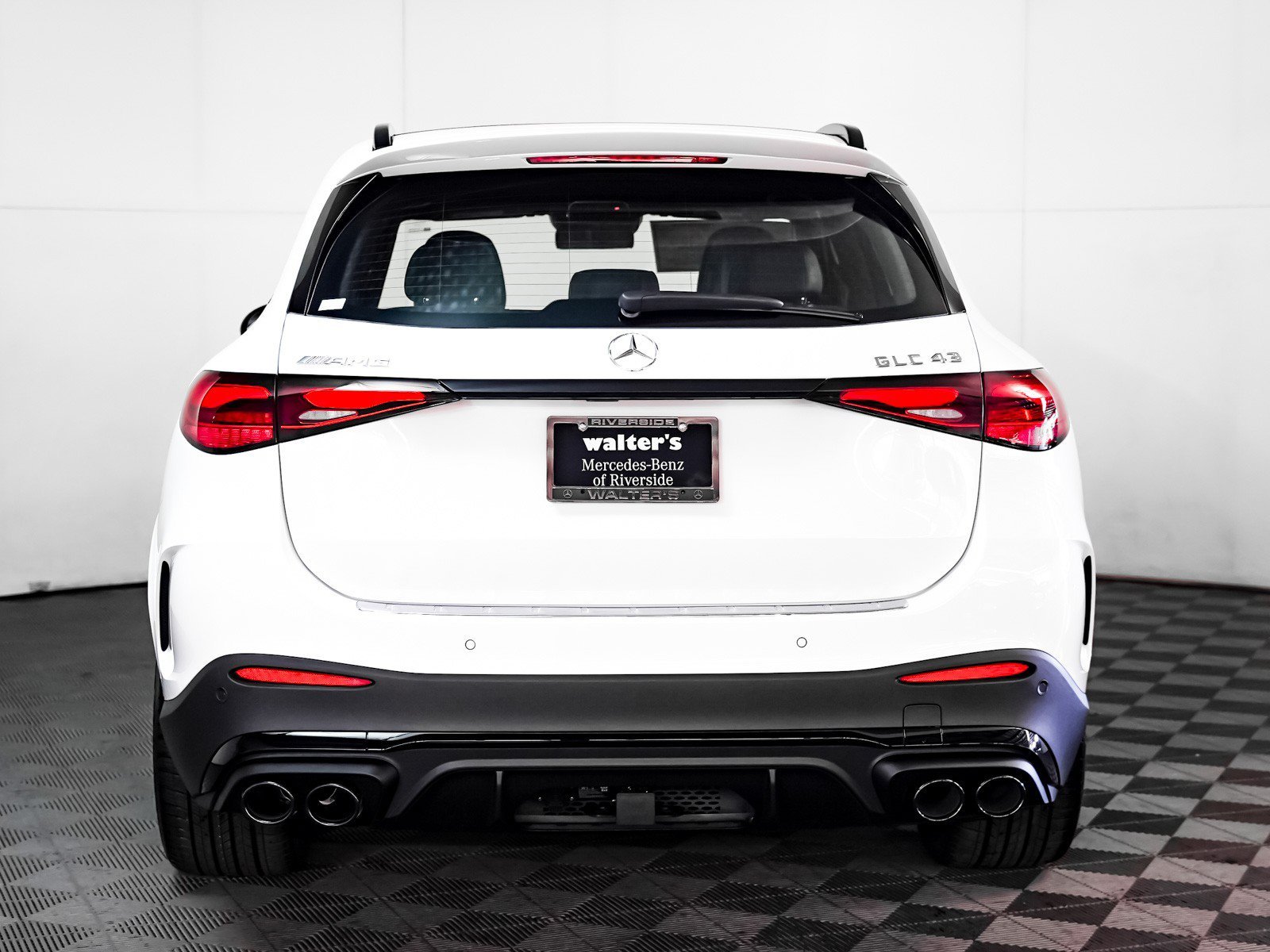 New 2026 MANUFAKTUR Moonlight White Metallic Mercedes-Benz AMG® GLC 43 4MATIC® SUV image 13