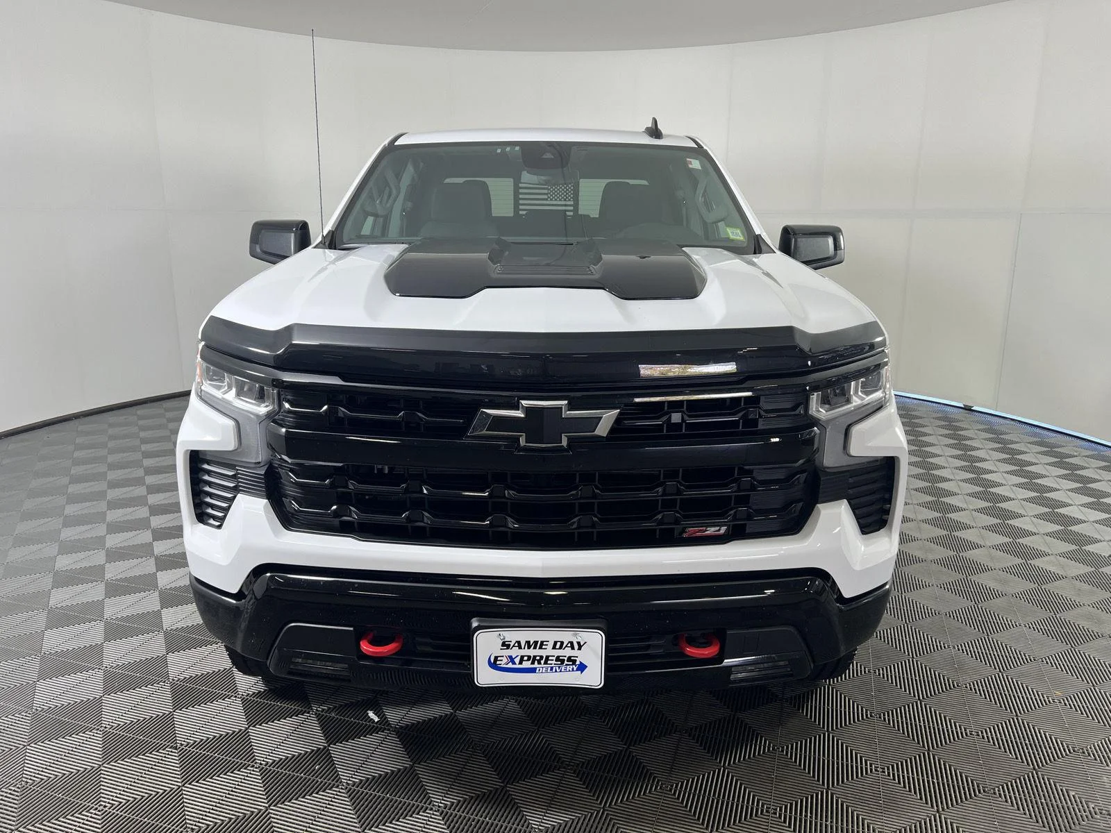 Used 2024 Summit White Chevrolet LT Trail Boss image 30