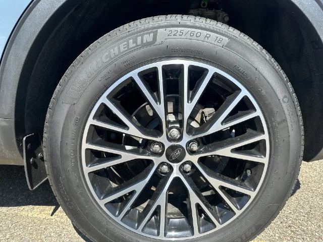 Certified Used 2025 Blue Ford Base image 21